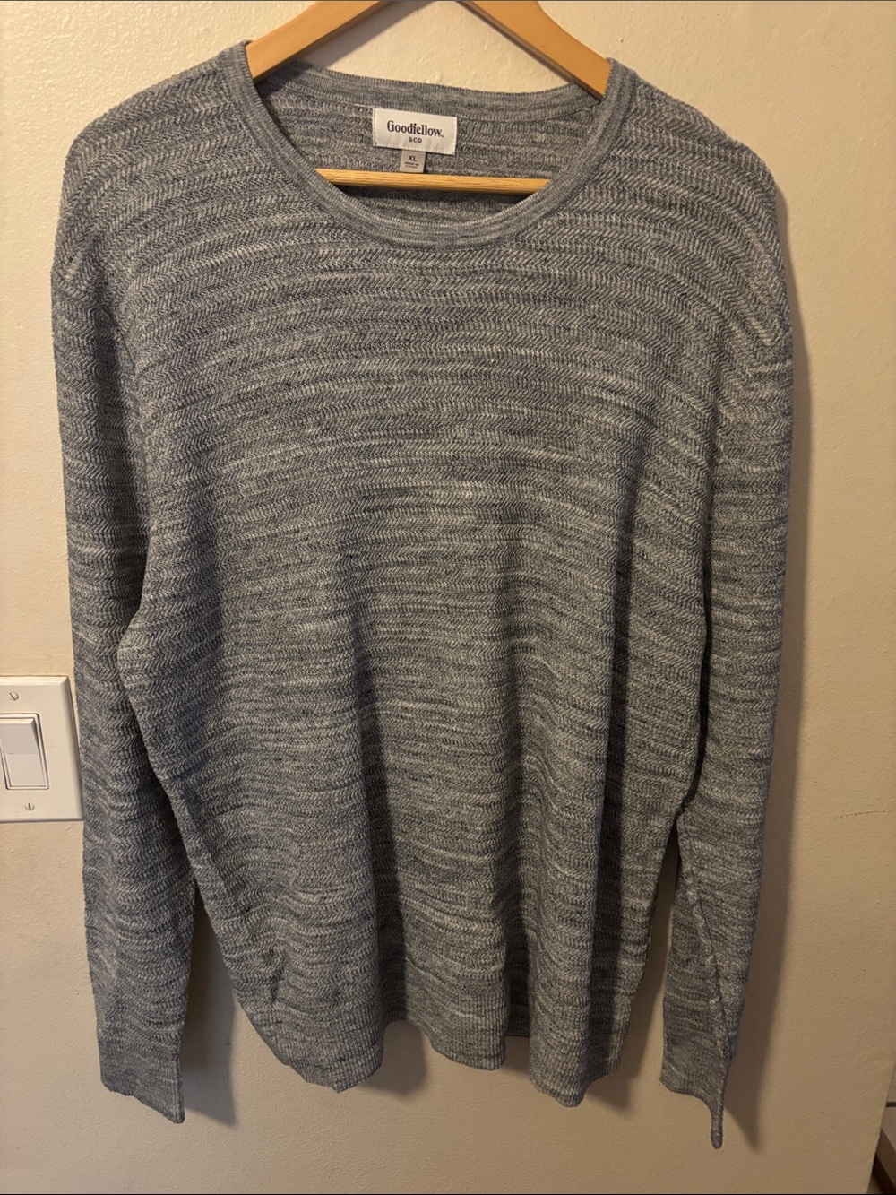 Goodfellow & Co Men's Heather Gray Crewneck Knit Sweater
